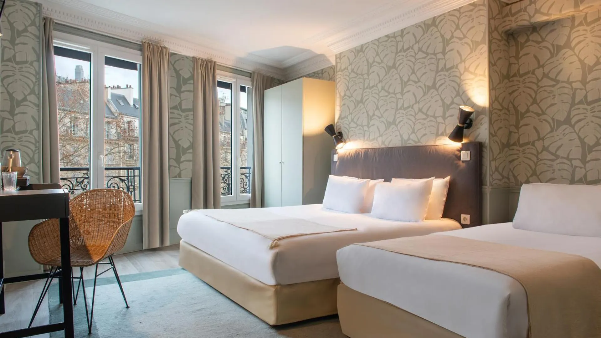 *** Hotel Hôtel Avama Prony Paris França