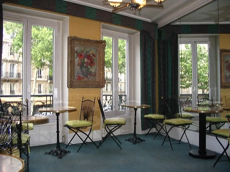 *** Hotel Hôtel Avama Prony Paris França