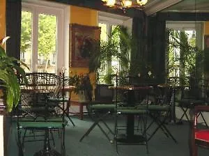 Hôtel Avama Prony Paris Hotel