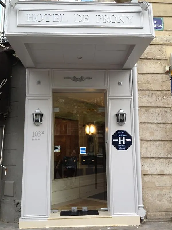 Hotel Avama Prony Parigi